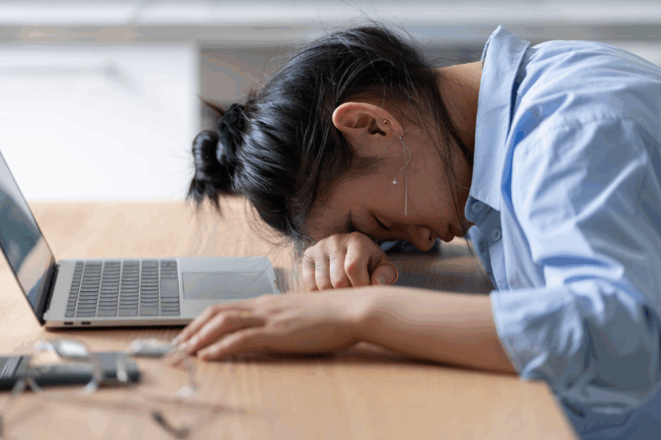 Burn-out ou simple fatigue : comment faire la différence ? KeysUp_Coaching
